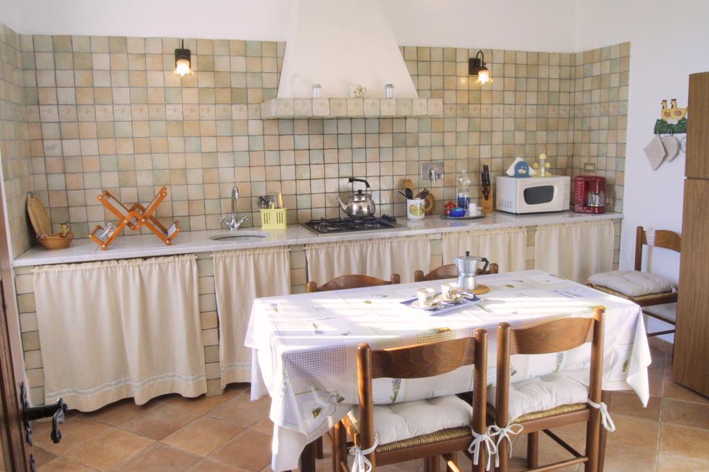 Forni Rosaia Villa Olivola  Exteriör bild